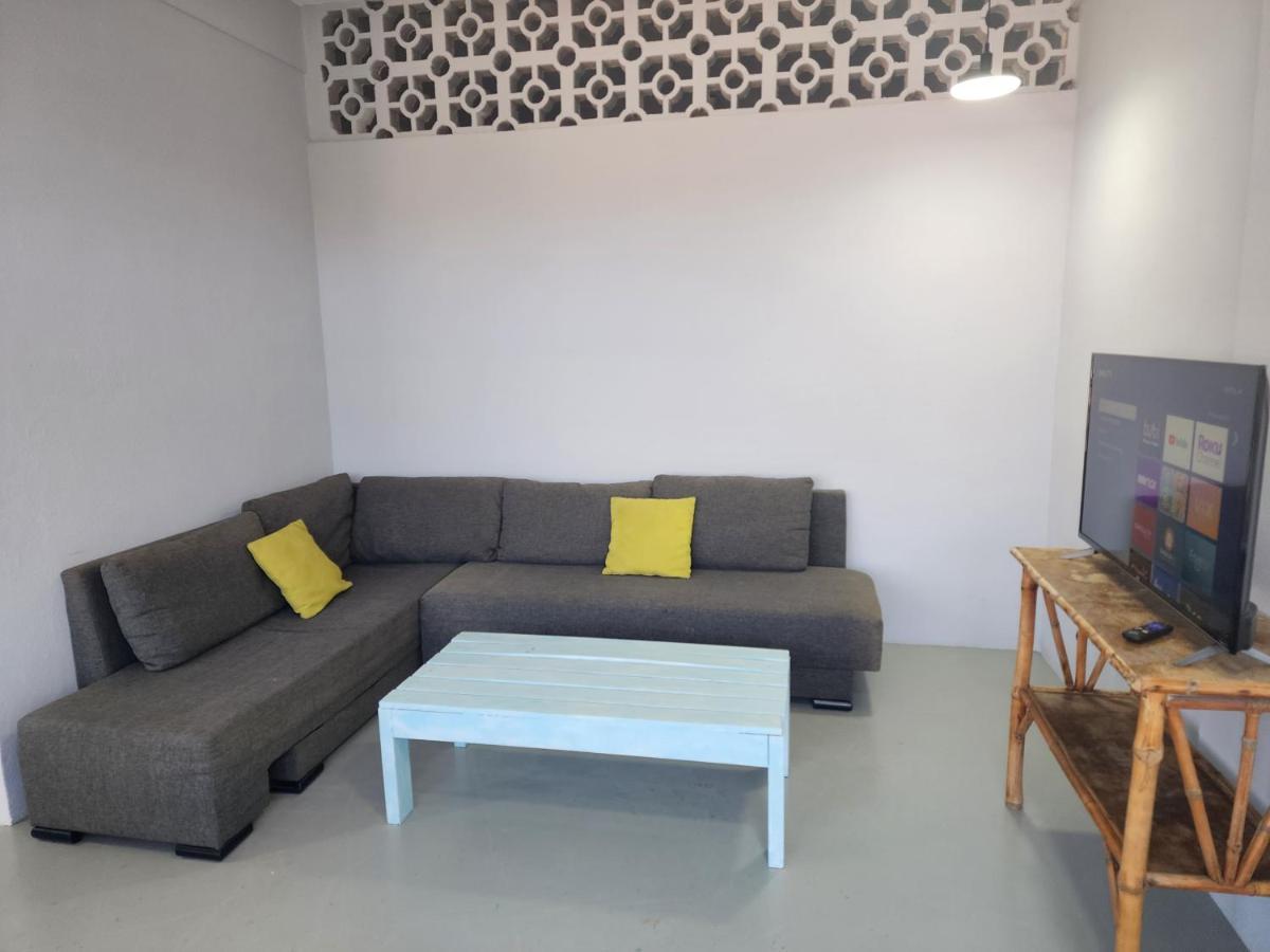 Large And Comfy Apartment, Near Dt And Principal Beach! Сіуатанехо Екстер'єр фото